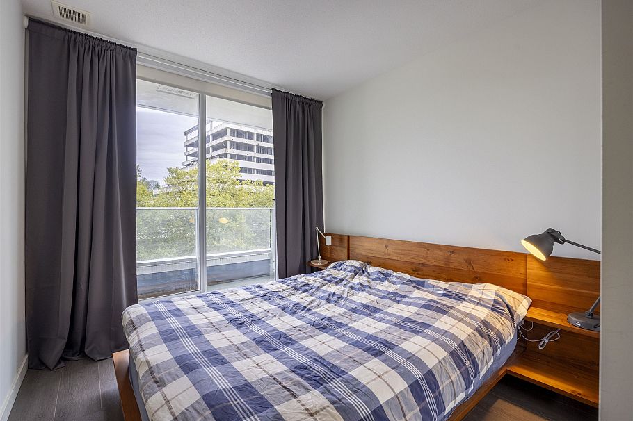 657 5515 Boundary Road Vancouver, BC - 9