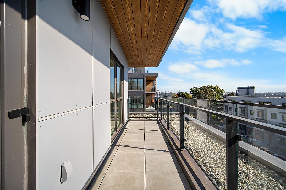 509 422 E 3rd Street North Vancouver, BC - 18