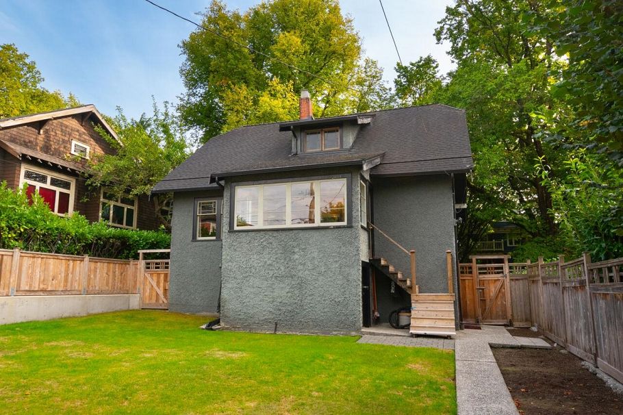 1809 Venables Street Vancouver, BC - 26