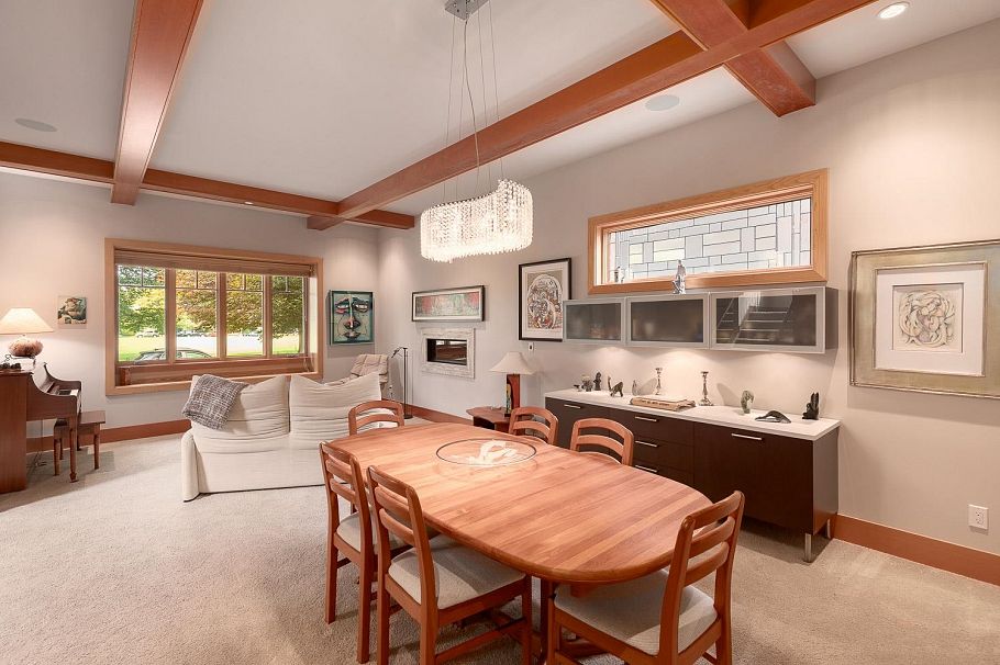 3230 W 31st Avenue Vancouver, BC - 4