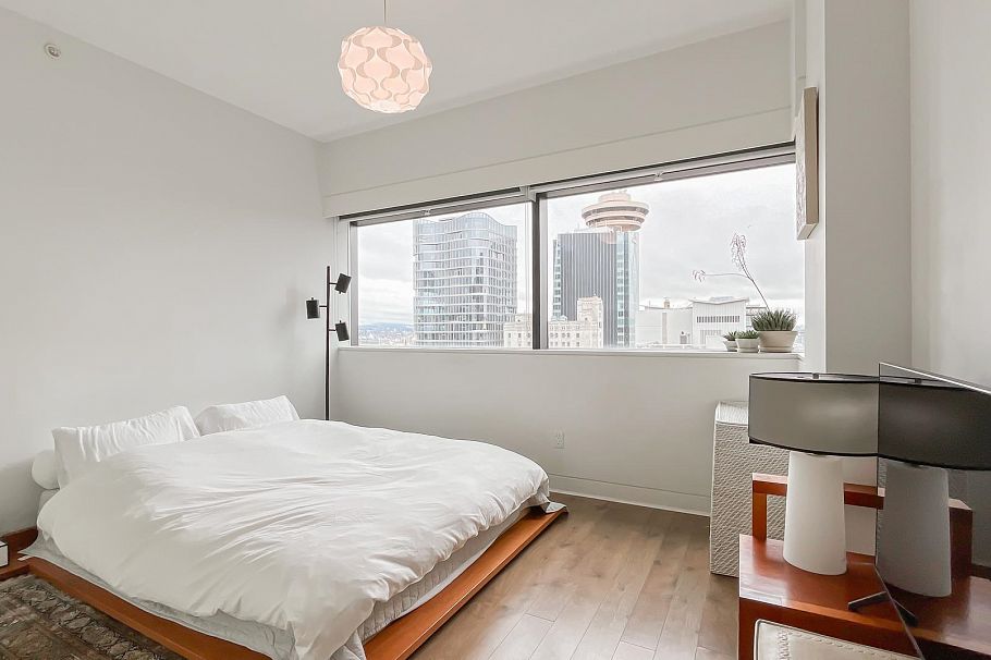 2005 838 W Hastings Street Vancouver, BC - 12