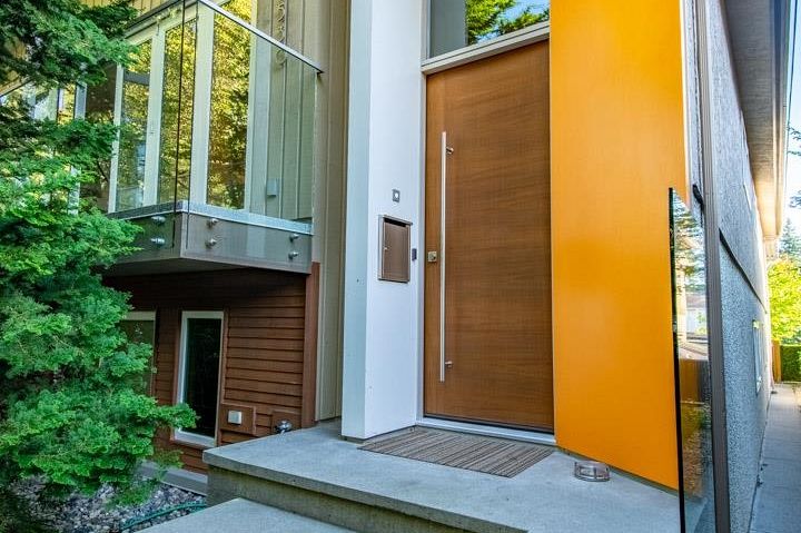 3530 W 31st Avenue Vancouver, BC - 3