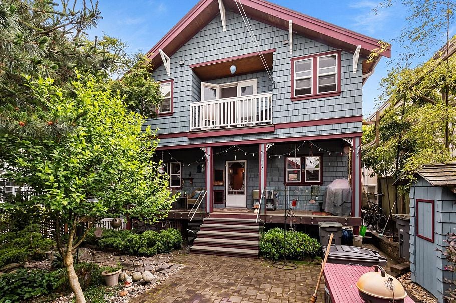 419 E 23rd Avenue Vancouver, BC - 30