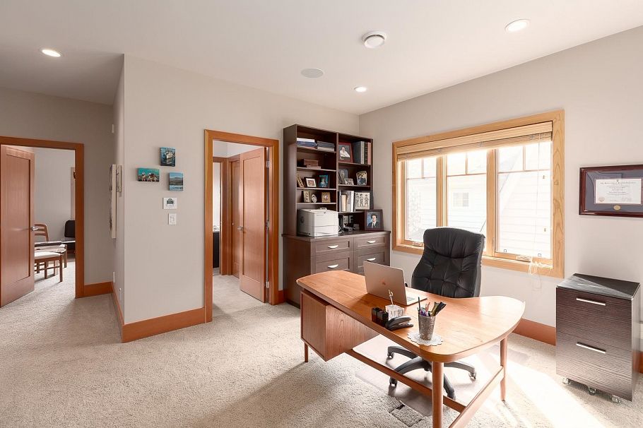 3230 W 31st Avenue Vancouver, BC - 20