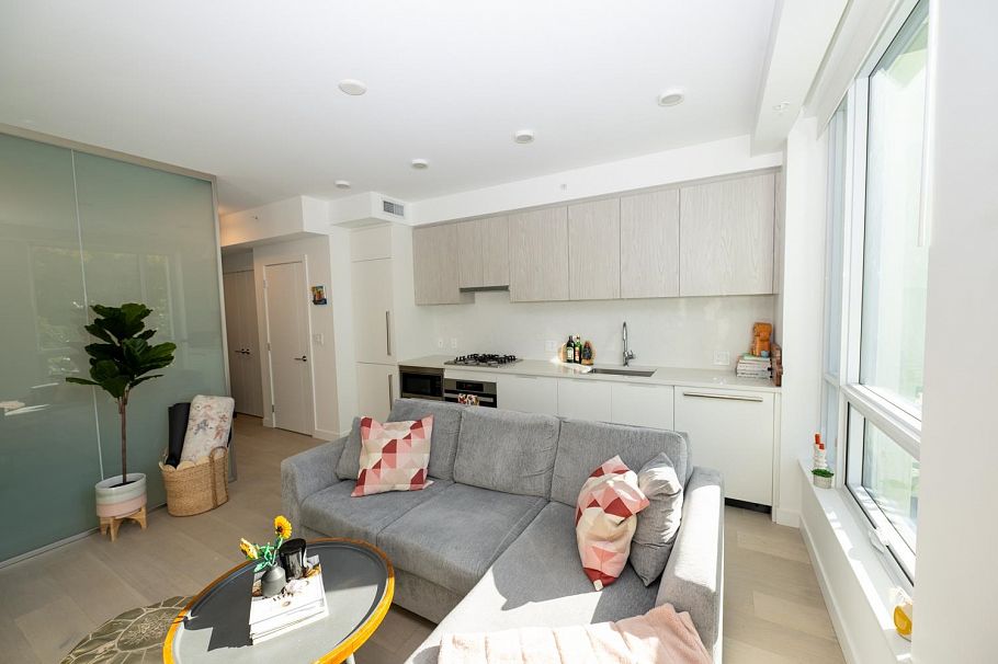 212 4240 Cambie Street Vancouver, BC - 10