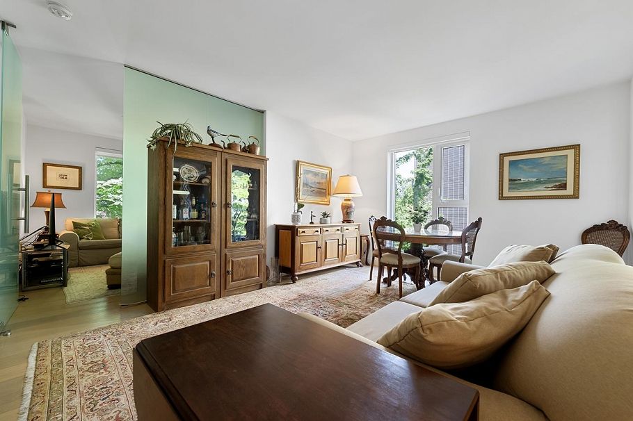 310 1571 W 57th Avenue Vancouver, BC - 13