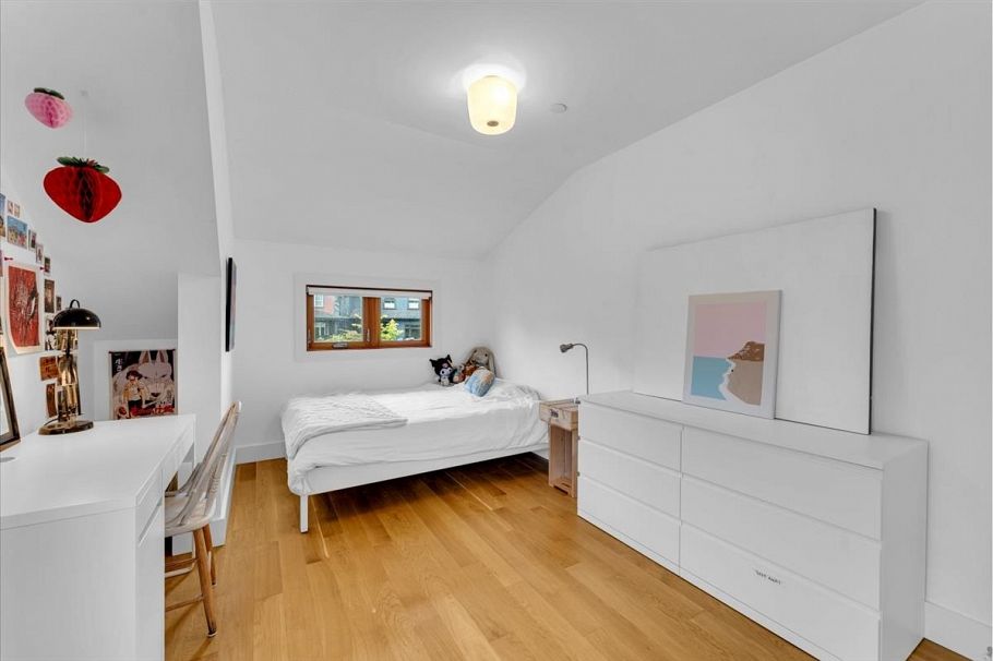 57 W 17th Avenue Vancouver, BC - 29