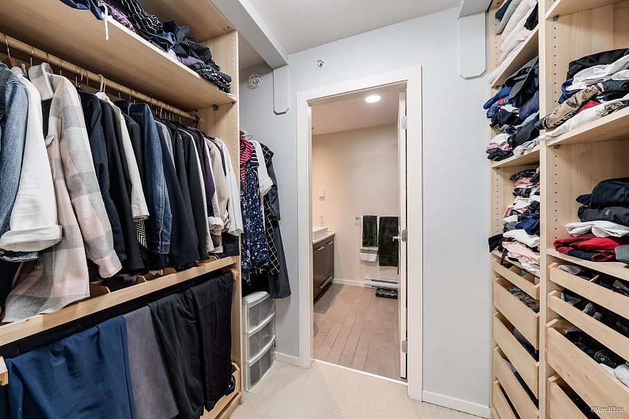 25 550 Browning Place North Vancouver, BC - 18