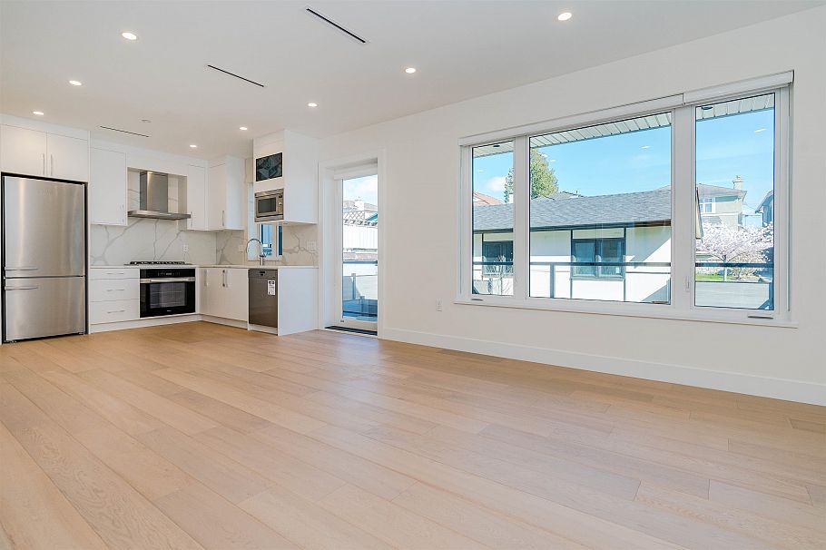 8182 Cartier Street Vancouver, BC - 2