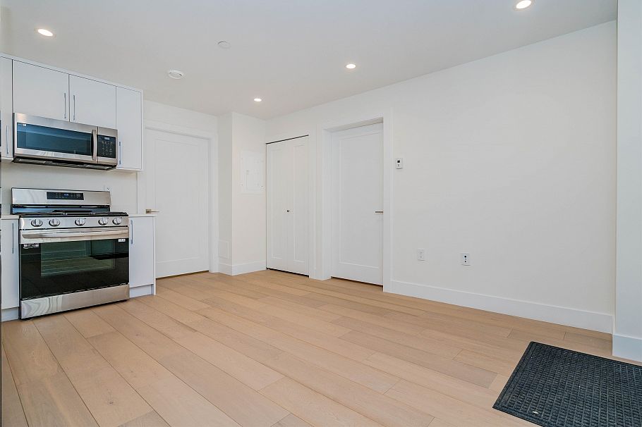 8182 Cartier Street Vancouver, BC - 22