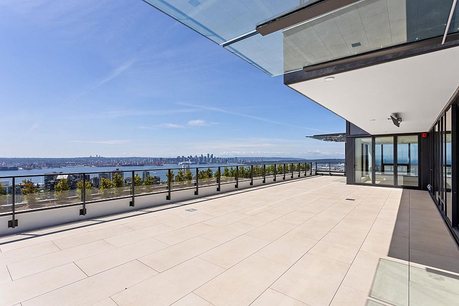 1602 135 E 13th Street North Vancouver, BC - 17