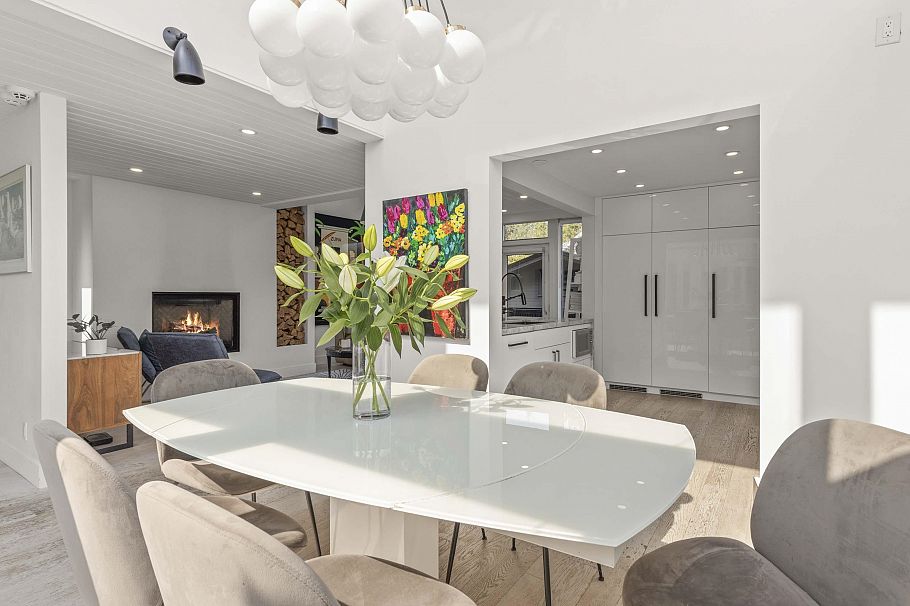 4615 W 7th Avenue Vancouver, BC - 11