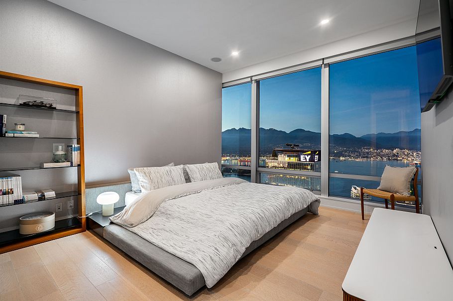 5302 1128 W Georgia Street Vancouver, BC - 18