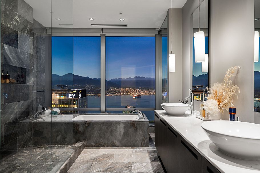 5302 1128 W Georgia Street Vancouver, BC - 17