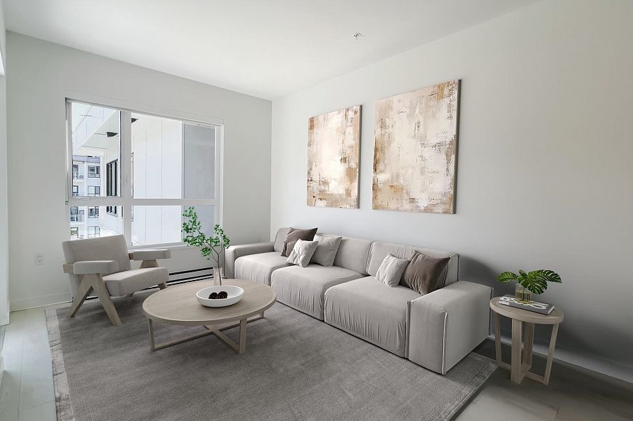 422 3594 Malsum Drive North Vancouver, BC - 3