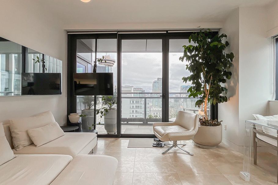 2005 838 W Hastings Street Vancouver, BC - 11