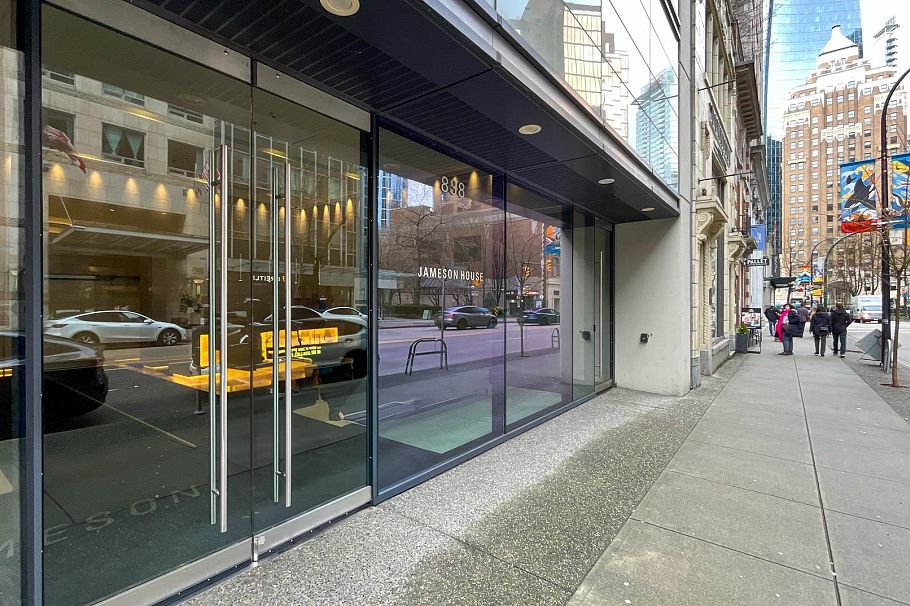 2005 838 W Hastings Street Vancouver, BC - 3