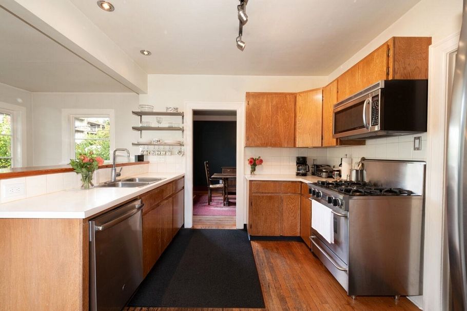 1809 Venables Street Vancouver, BC - 9