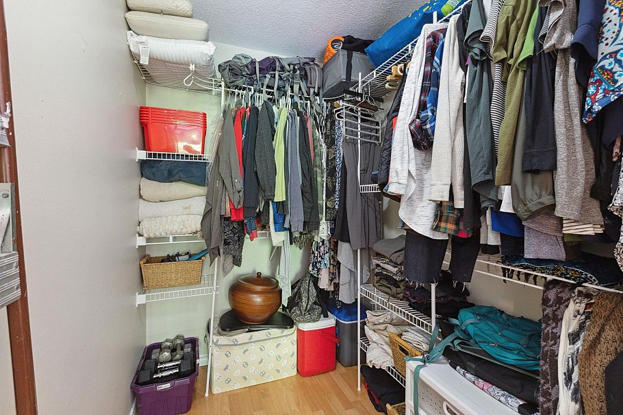 306 1385 Draycott Road North Vancouver, BC - 12