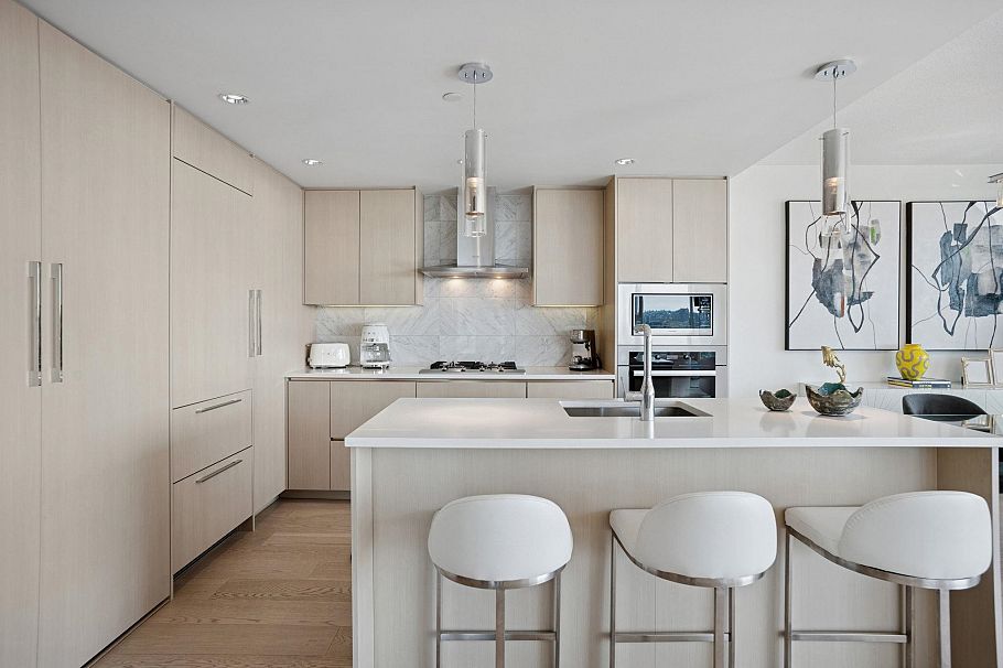 2618 89 Nelson Street Vancouver, BC - 3