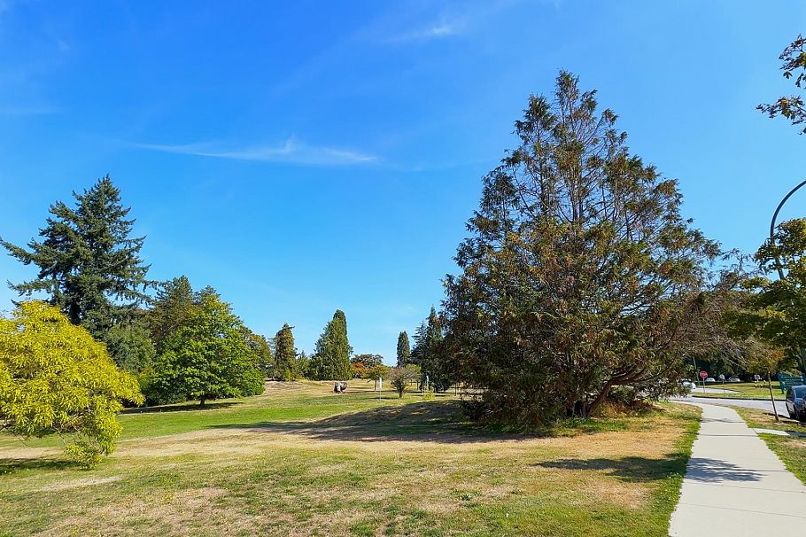 4916 Cambie Street Vancouver, BC - 26