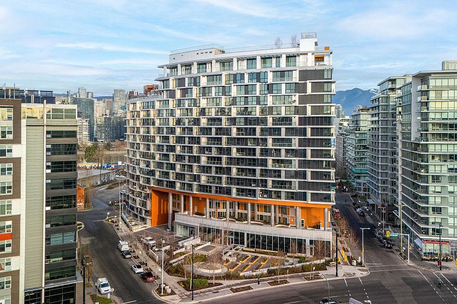 905 1768 Cook Street Vancouver, BC - 25