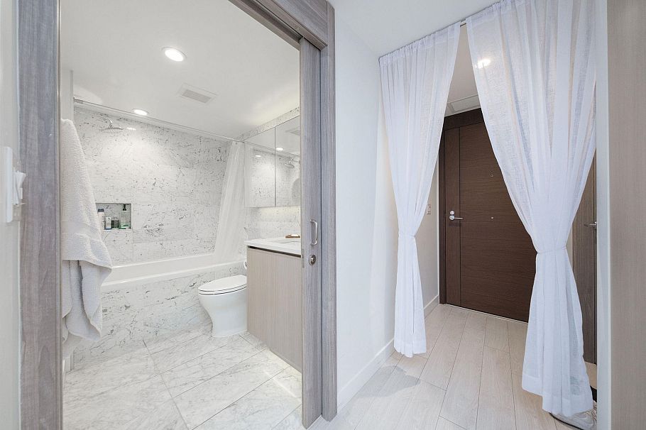 905 1768 Cook Street Vancouver, BC - 15