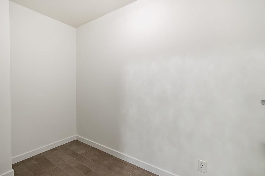 1207 33 Smithe Street Vancouver, BC - 18