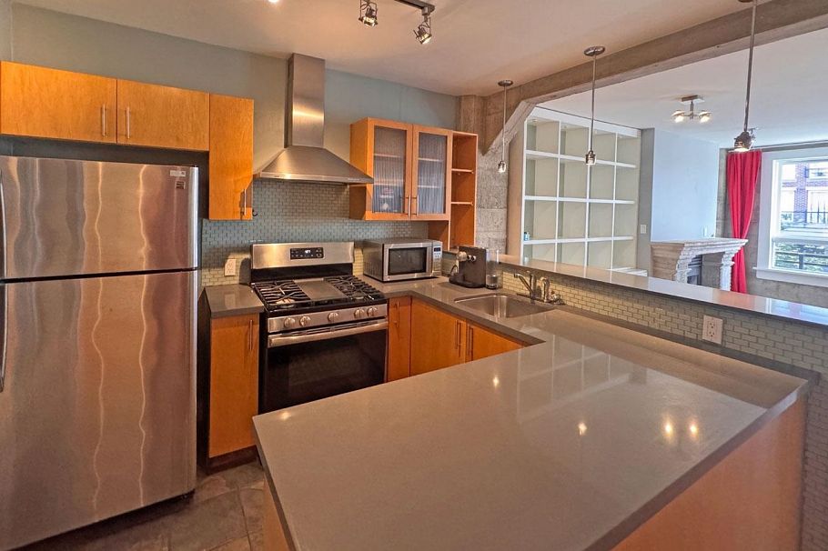 301 1216 Homer Street Vancouver, BC - 8