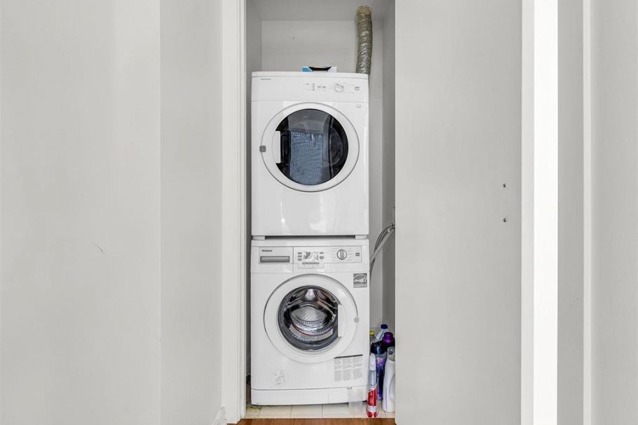 701 1005 Beach Avenue Vancouver, BC - 26