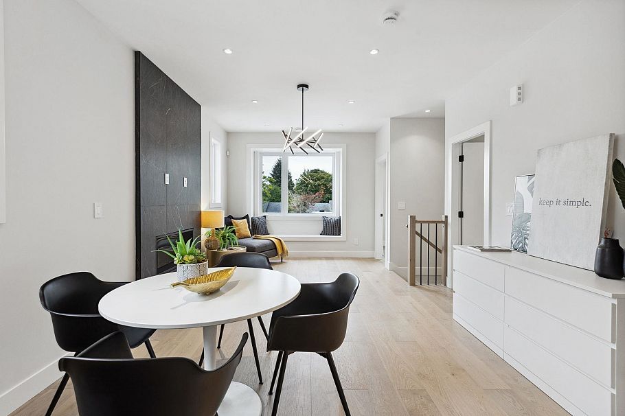 1330 W 15th Street North Vancouver, BC - 4