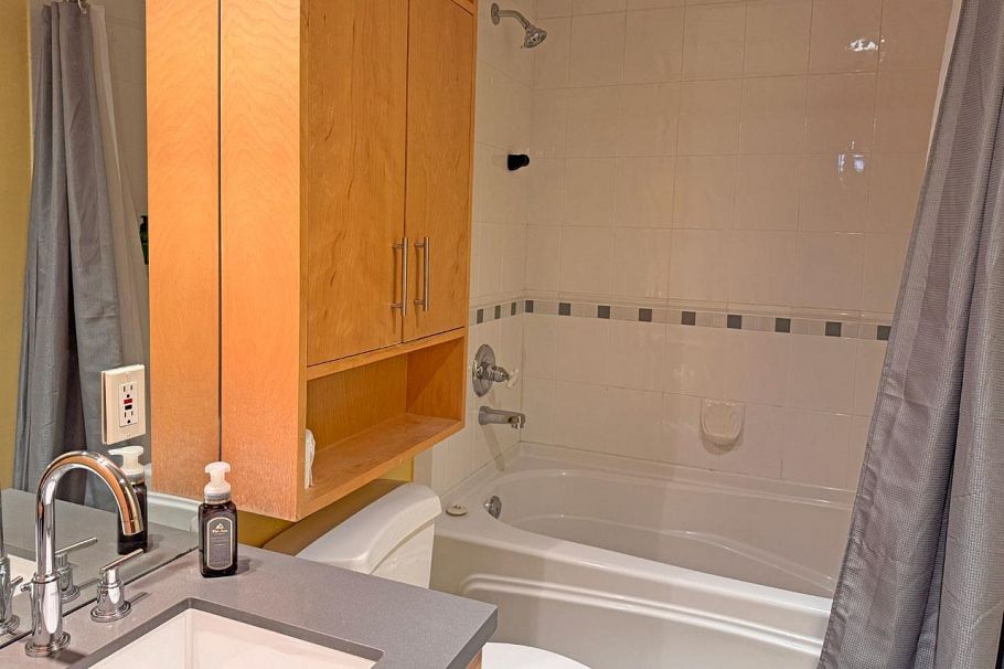 301 1216 Homer Street Vancouver, BC - 13