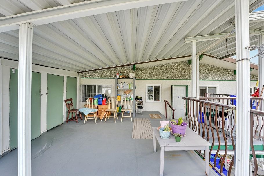 1457 SE Marine Drive Vancouver, BC - 34