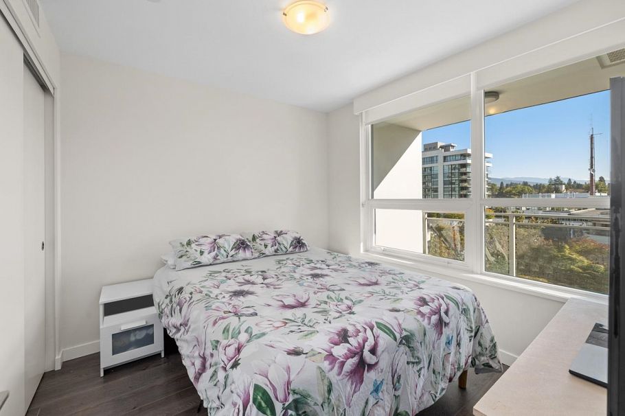 610 125 E 14th Street North Vancouver, BC - 14