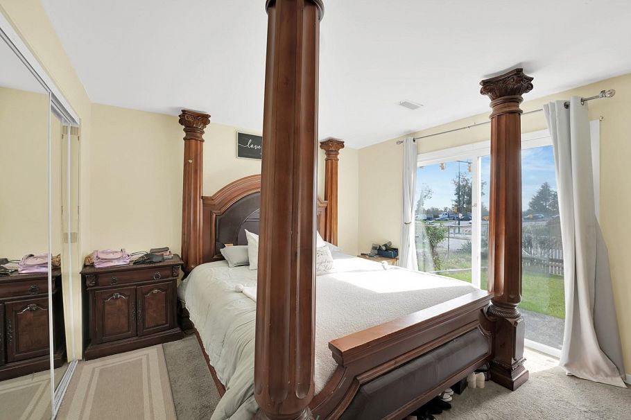 1457 SE Marine Drive Vancouver, BC - 16