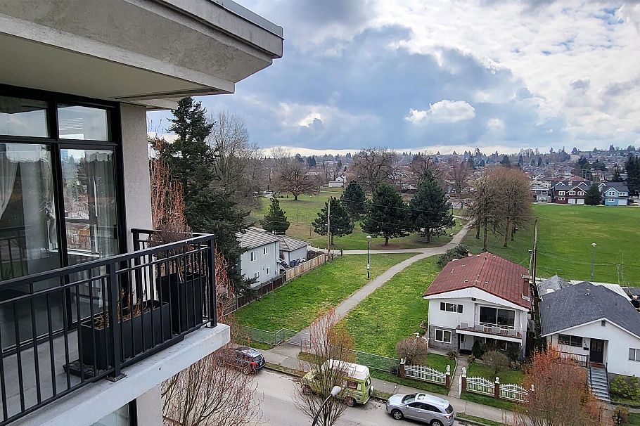 654 1483 E King Edward Avenue Vancouver, BC - 20