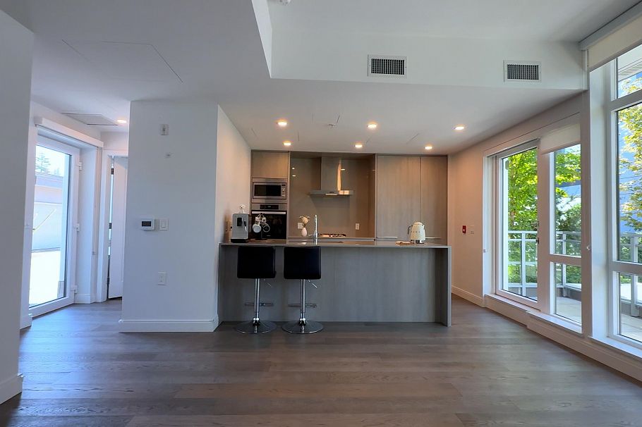 4916 Cambie Street Vancouver, BC - 11