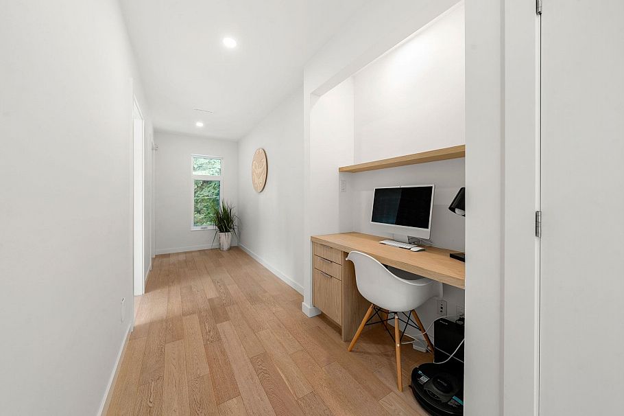 2025 Mackay Avenue North Vancouver, BC - 15