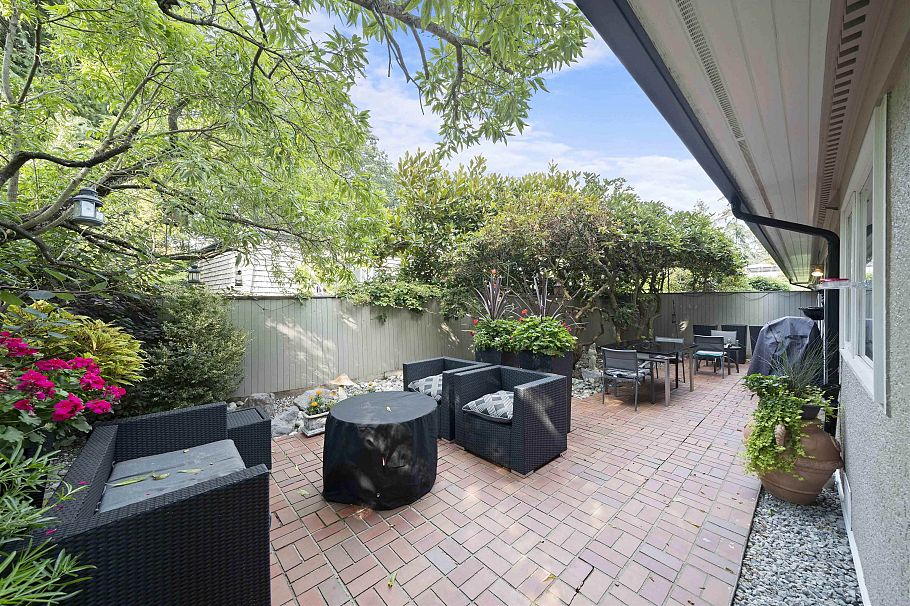 1443 Mcrae Avenue Vancouver, BC - 21