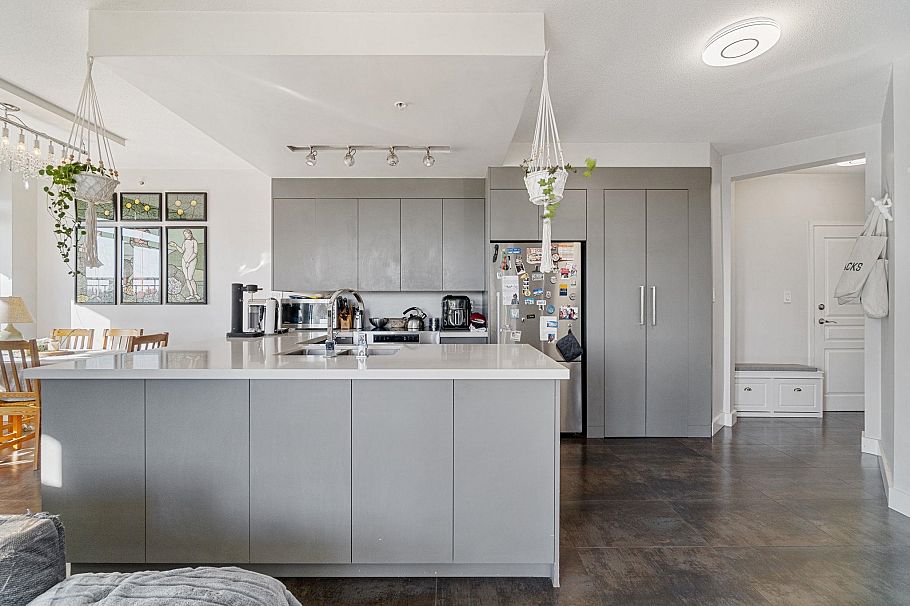 654 1483 E King Edward Avenue Vancouver, BC - 1