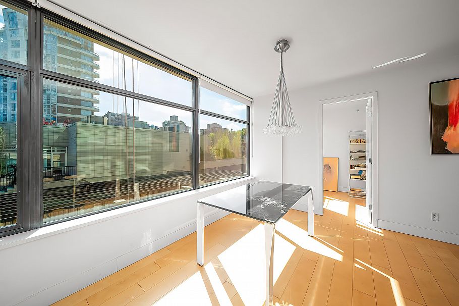 301 1863 Alberni Street Vancouver, BC - 23