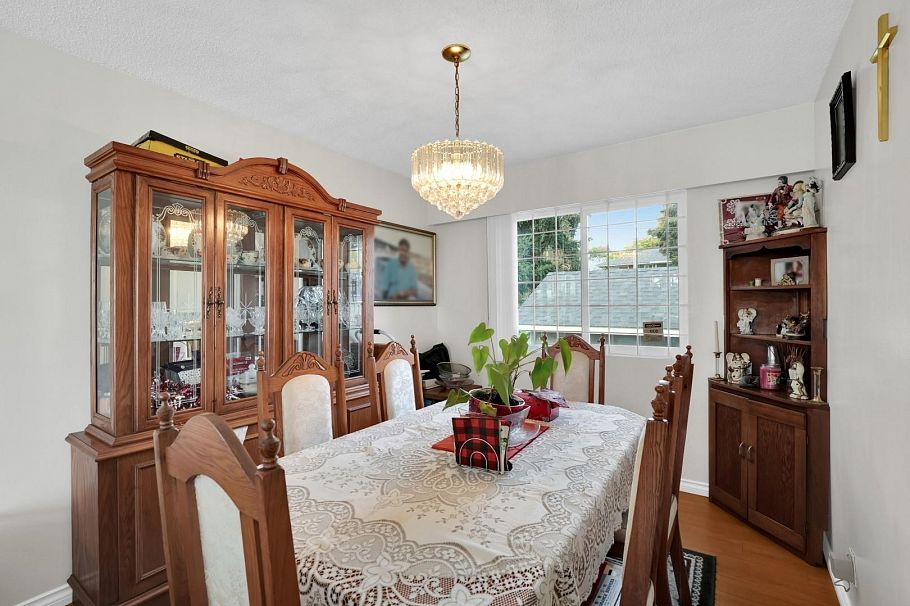 1457 SE Marine Drive Vancouver, BC - 26