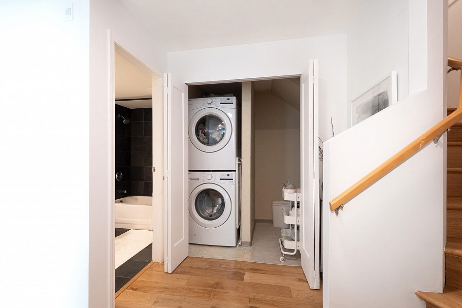 420 3440 W Broadway Vancouver, BC - 27