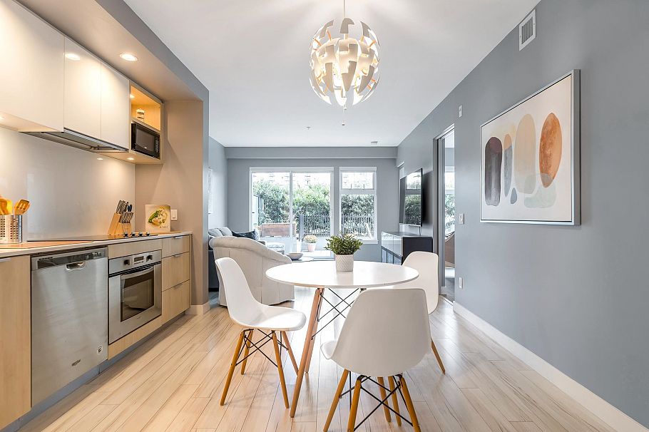 212 111 E 3rd Street North Vancouver, BC - 3