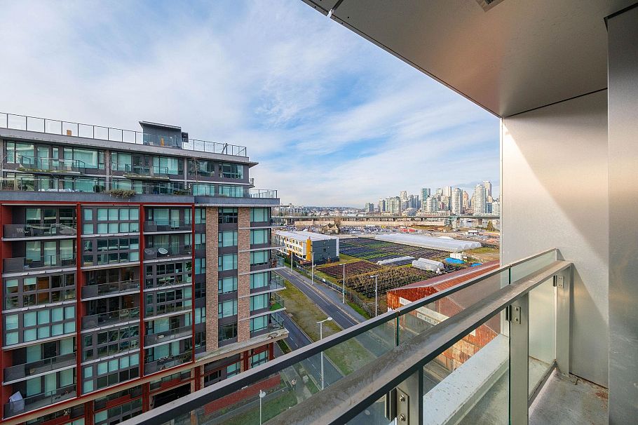 905 1768 Cook Street Vancouver, BC - 21