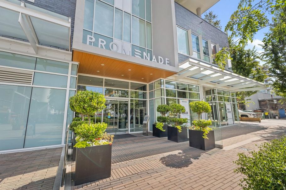 707 118 Carrie Cates Court North Vancouver, BC - 31