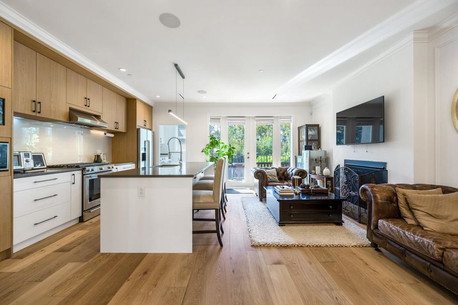 3210 E 62 Avenue Vancouver, BC - 7