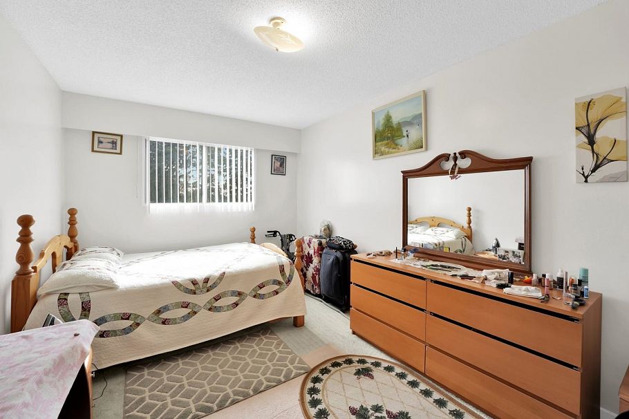 1457 SE Marine Drive Vancouver, BC - 31