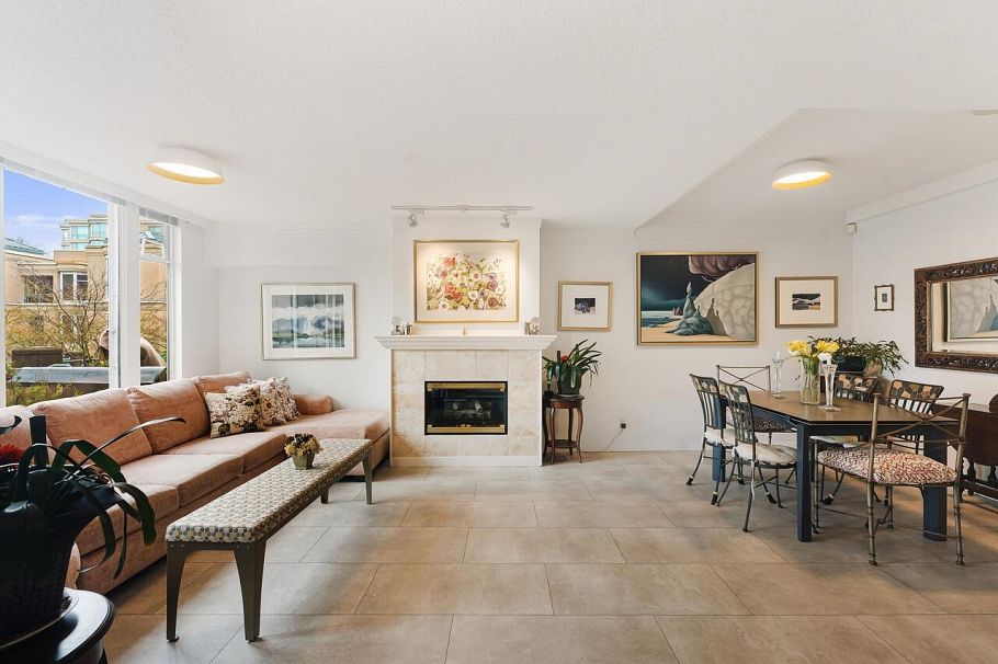 TH1 2668 Ash Street Vancouver, BC - 2