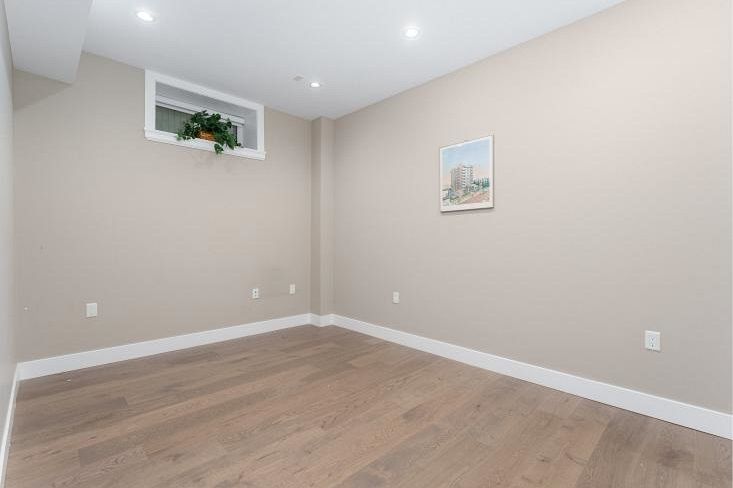 8068 Haig Street Vancouver, BC - 24